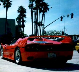 ferrari_f50_rear_park.jpg (18687 bytes)