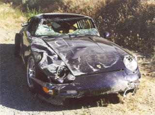 vc_99_911_wreck2.jpg (32337 bytes)