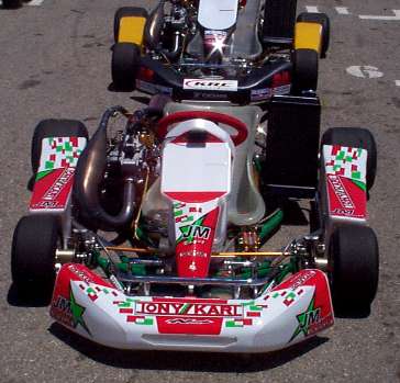 may_misery_karts2.jpg (24381 bytes)